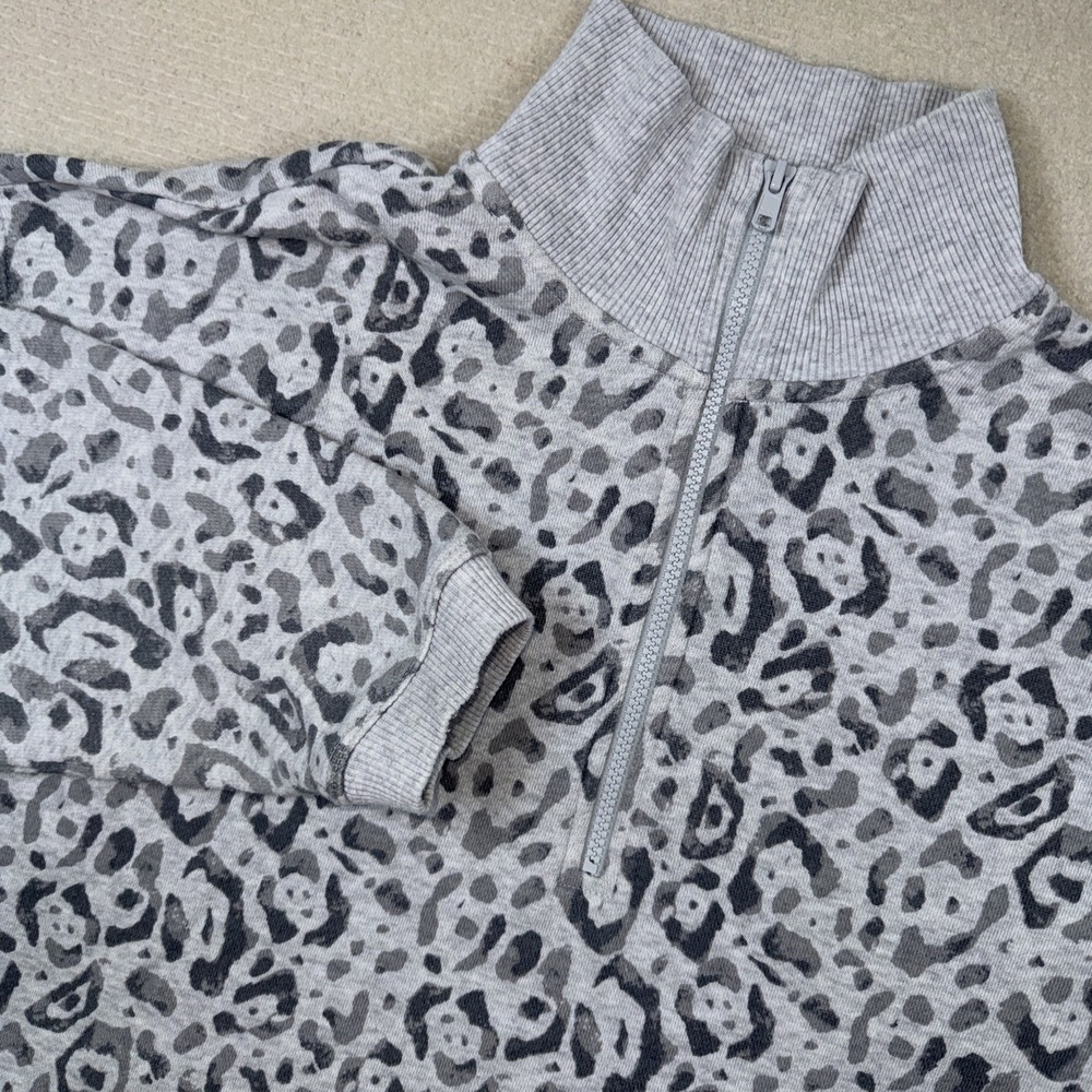 Aerie Sweatshirt Women Small Grey Leopard Print Quarter Zip Mock Neck Pullover